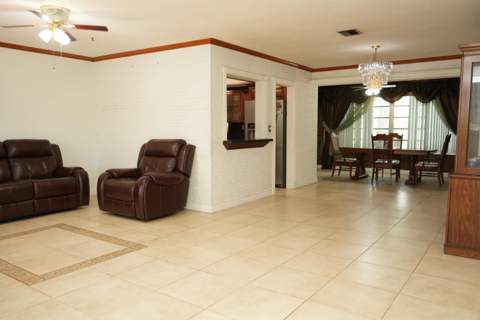 7761 Biltmore Boulevard, Miramar FL - photo 14 of 96