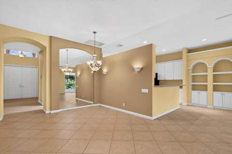 174 NW Lawton Road, Port St. Lucie FL - photo 9 of 67