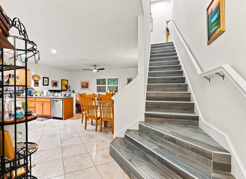 3 bedroom Townhouse at 953 NE Trailside Run, River Place On The St Lucie No. 8, Port St. Lucie — photo 4