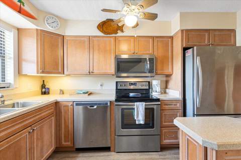 1300 Seaway Drive #B10, Fort Pierce FL - photo 10 of 23
