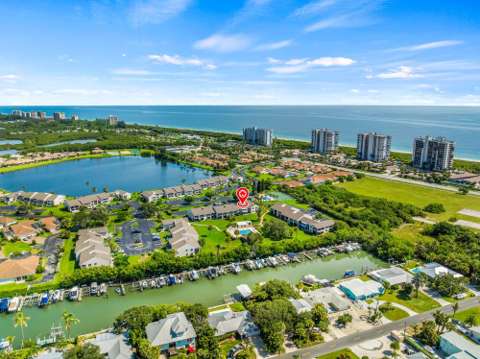 3209 S Lakeview Circle #8202, gated community for sale in Hutchinson Island