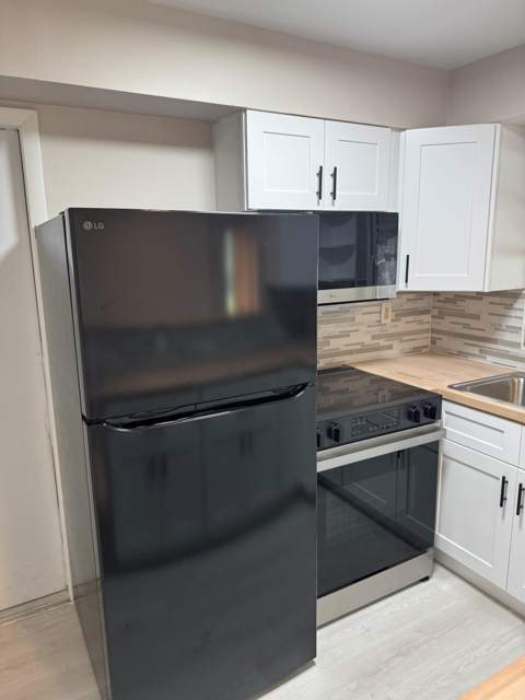 3651 Bahama Road, Cabana Colony FL - photo 6 of 15