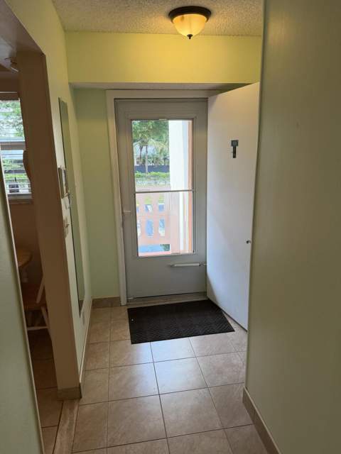 206 SE 10th Street #201, Dania Beach FL - photo 8 of 66