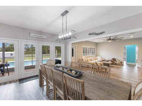 10611 Pine Needle Drive, Fort Pierce FL - photo 16 of 39