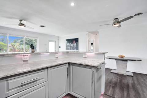 6400 Park Street, Hollywood FL - photo 10 of 24