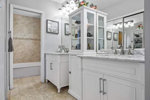 940 SW 96th Avenue, Pembroke Pines FL - photo 20 of 42