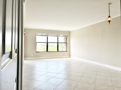 2306 S Cypress Bend Drive #420, Pompano Beach FL - photo 17 of 37