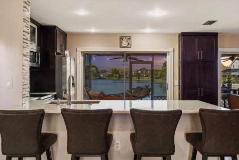 940 SW 96th Avenue, Pembroke Pines FL - photo 6 of 42