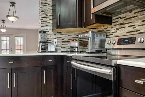940 SW 96th Avenue, Pembroke Pines FL - photo 8 of 42