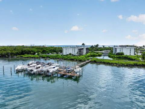 3792 NE Ocean Boulevard #220 N, Jensen Beach FL - photo 19 of 25