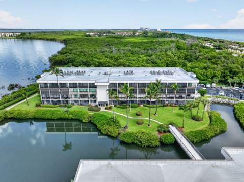 3792 NE Ocean Boulevard #220 N, Jensen Beach FL - photo 22 of 25