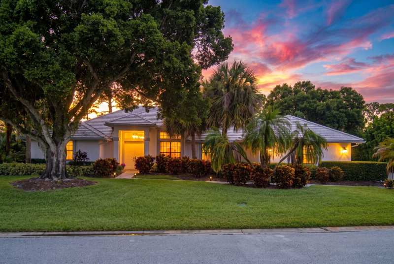 5 bedroom Single Family Residence at 756 SW Pelican Cove, Country Club Estates Parcel 8 Phase 2, Port St. Lucie — photo 1