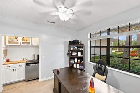 756 SW Pelican Cove, Port St. Lucie FL - photo 9 of 51