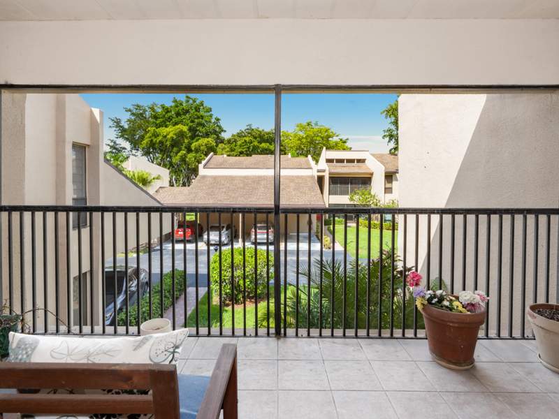 3 bedroom Condominium at 6424 Pumpkin Seed Circle, Woodhaven East Condo, Boca Raton — photo 4