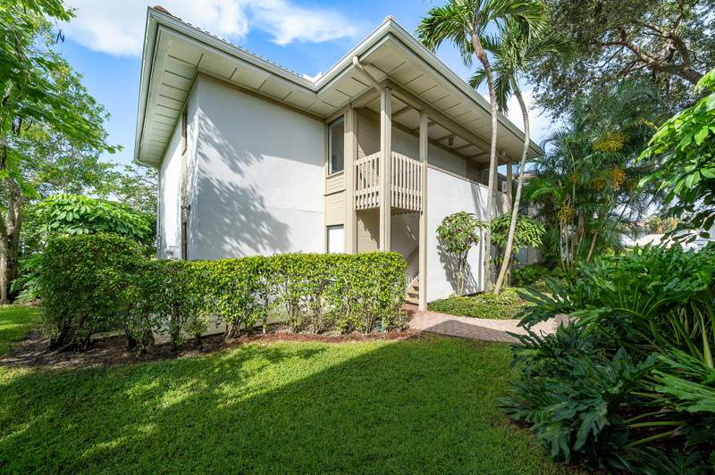 2 bedroom Condominium at 19945 Boca West Drive #3142, Brookwood Of Boca West Condo, Boca Raton — photo 4