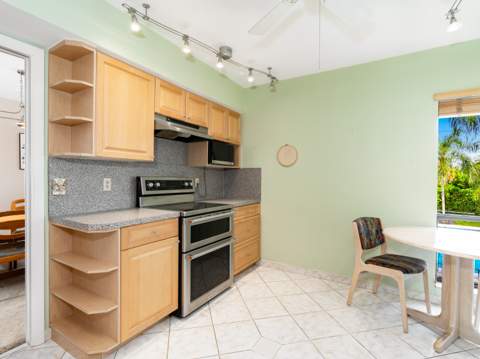6424 Pumpkin Seed Circle, Boca Raton FL - photo 11 of 35