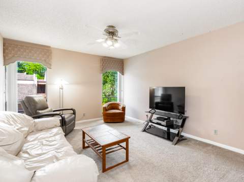 6424 Pumpkin Seed Circle, Boca Raton FL - photo 10 of 35