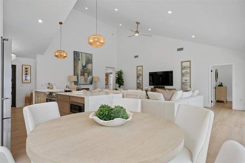 3 bedroom Single Family Residence at 126 Cape Pointe Circle, Ridge At The Bluffs, Jupiter — photo 5
