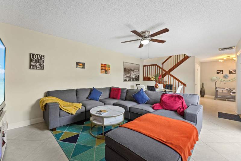 2 bedroom Townhouse at 3422 34th Way, Village Of Sandalwood Lakes 3, West Palm Beach — photo 4