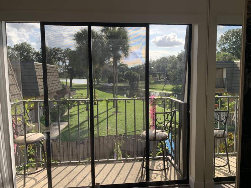 2 bedroom Townhouse at 3422 34th Way, Village Of Sandalwood Lakes 3, West Palm Beach — photo 3