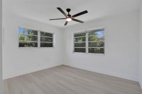 4017 NE 18th Avenue, Oakland Park FL - photo 16 of 26