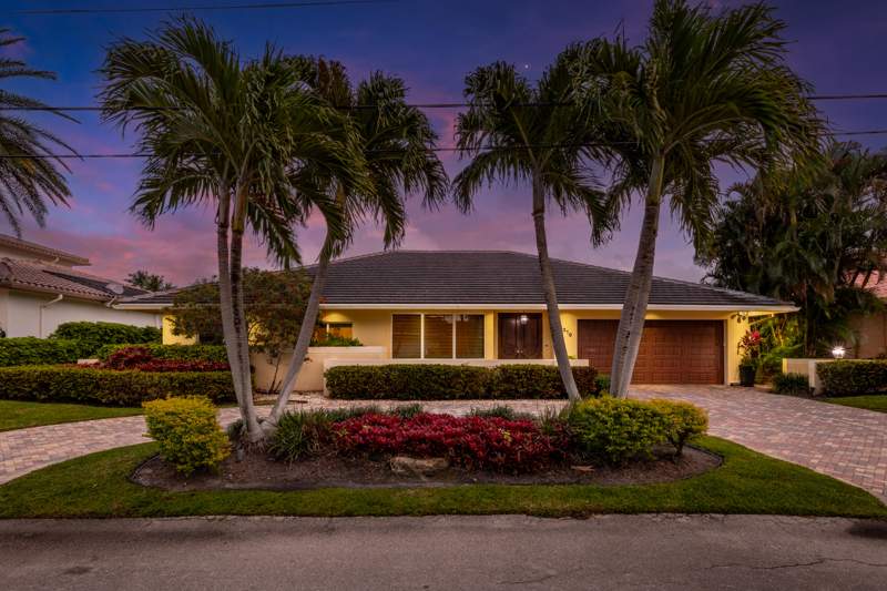 4 bedroom Single Family Residence at 4210 NE 23rd Avenue, Venetian Isles 3rd Sec., Lighthouse Point — photo 4