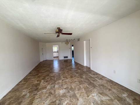 331 Tequesta Drive #220, Tequesta FL - photo 6 of 21
