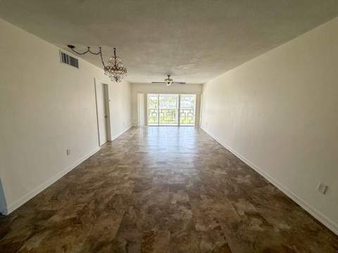 331 Tequesta Drive #220, Tequesta FL - photo 17 of 21