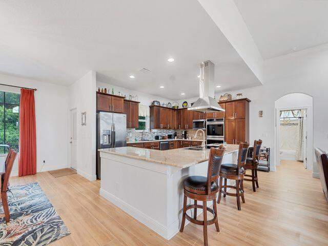 3 bedroom Single Family Residence at 5327 N Old Dixie Highway, Riverview Manor, Fort Pierce — photo 3