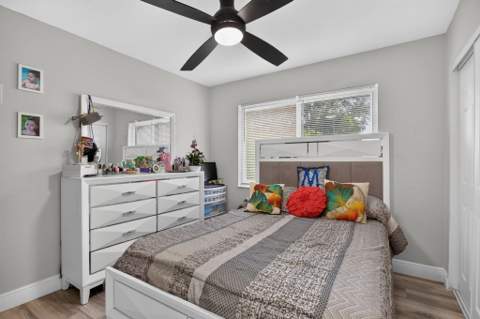 4950 SW 11th Circle, Margate FL - photo 14 of 41