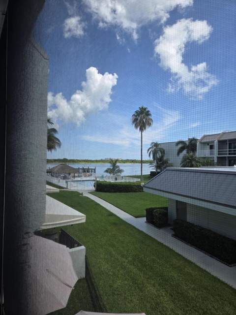 1300 Seaway Drive #B10, Fort Pierce FL - photo 15 of 23