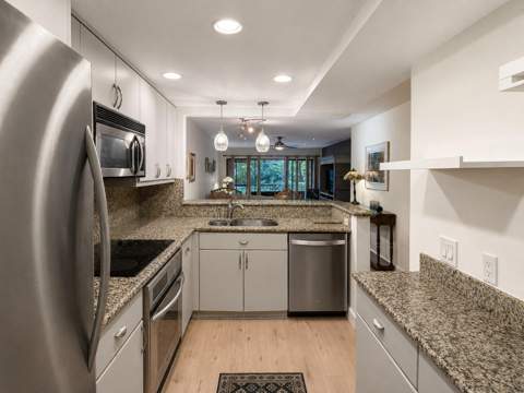 3605 S Ocean Boulevard #123, South Palm Beach FL - photo 6 of 25