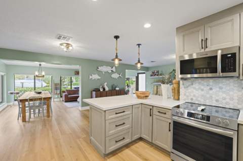2332 NE 17th Terrace, Wilton Manors FL - photo 13 of 45
