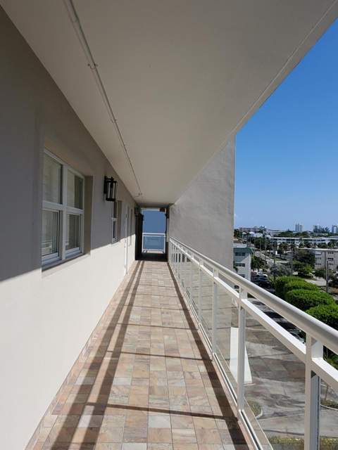 615 N Riverside Drive #706, Pompano Beach FL - photo 23 of 32