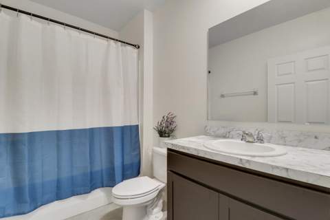 643 NW Riverside Drive, Port St. Lucie FL - photo 8 of 36