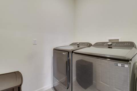 643 NW Riverside Drive, Port St. Lucie FL - photo 10 of 36