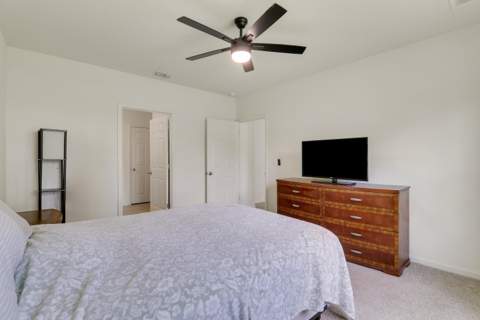 643 NW Riverside Drive, Port St. Lucie FL - photo 11 of 36