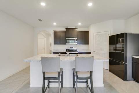 643 NW Riverside Drive, Port St. Lucie FL - photo 17 of 36