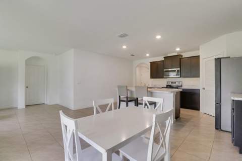 643 NW Riverside Drive, Port St. Lucie FL - photo 24 of 36