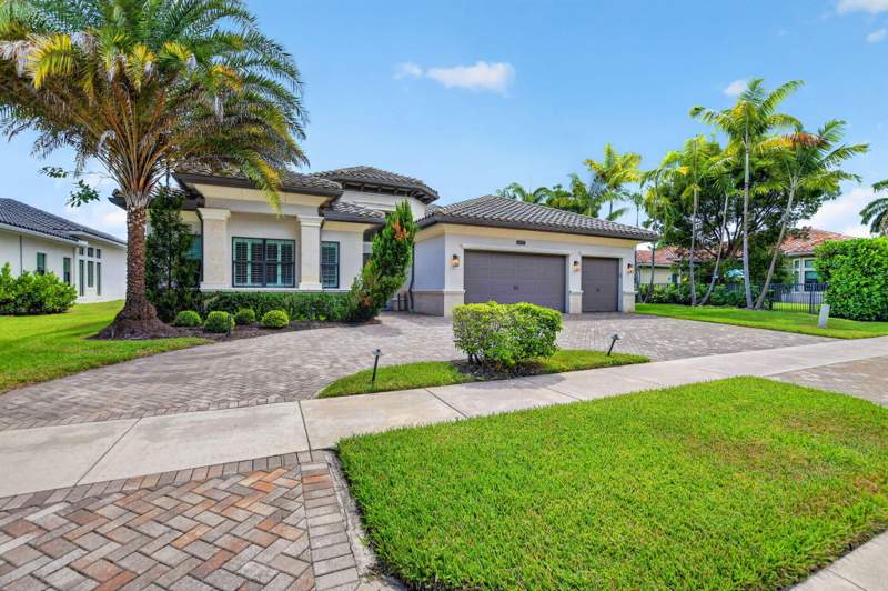 5 bedroom Single Family Residence at 16740 Strasbourg Lane, Hyder Agr Pud Pl 5, Delray Beach — photo 4