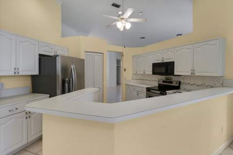 181 Green Point Circle #181, Palm Beach Gardens FL - photo 17 of 52