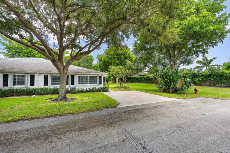 2 bedroom Villa at 10168 S 40th Trail #278, Limetree Condo, Boynton Beach — photo 2
