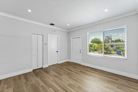 1150 W 25th Street, Riviera Beach FL - photo 11 of 30
