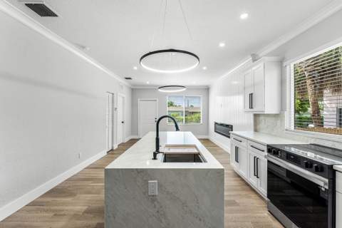 1150 W 25th Street, Riviera Beach FL - photo 6 of 30