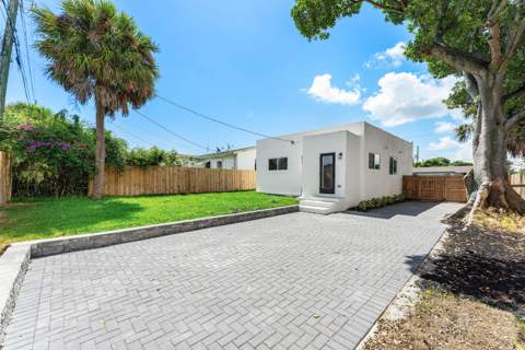 1150 W 25th Street, Riviera Beach FL - photo 20 of 30