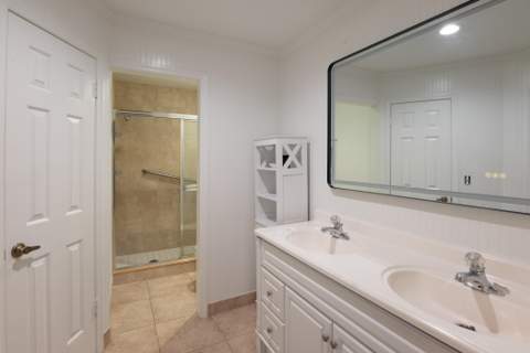 2918 SE Fairway, Stuart FL - photo 23 of 35