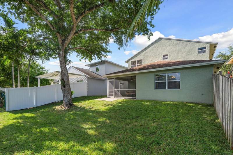 4 bedroom Single Family Residence at 3840 NW 23rd Place, Centura Parc At Coconut Creek, Coconut Creek — photo 5