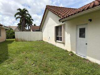 3 bedroom Single Family Residence at 9332 Laurel Green Drive, Sun Valley 02, Boynton Beach — photo 3