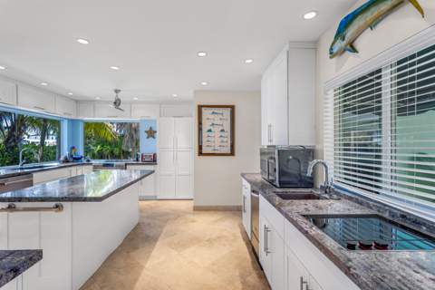 2605 N Riverside Drive, Pompano Beach FL - photo 18 of 48