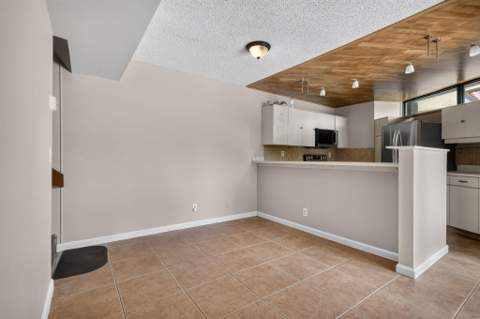 3659 Victoria Drive, West Palm Beach FL - photo 7 of 32